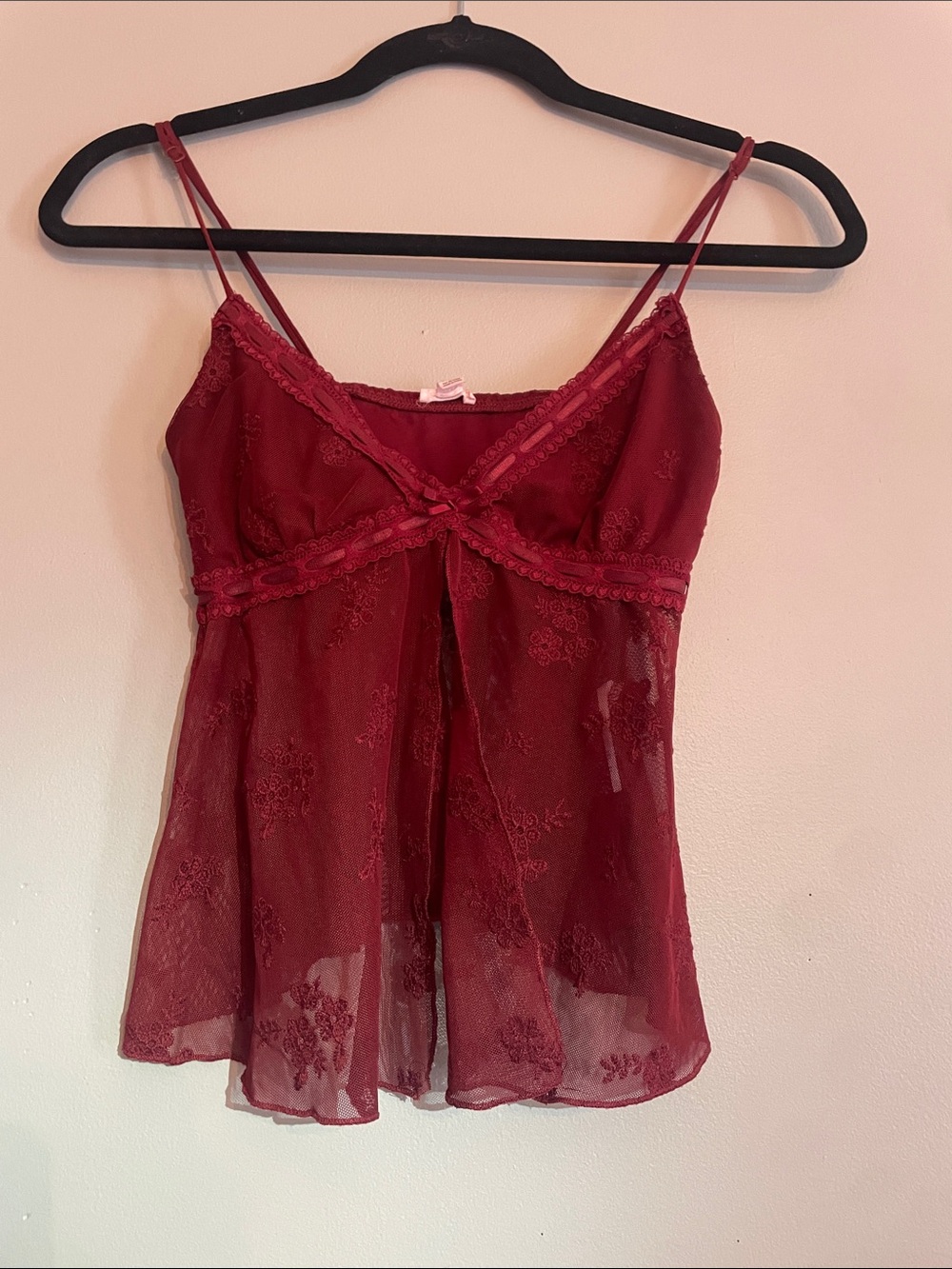 Garage red lace tank top
